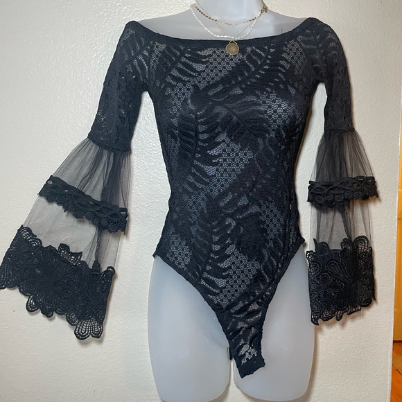 Tops - GOTHIC VICTORIAN LACE BODY SUIT